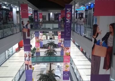 impresion e instalacion grafica en mall